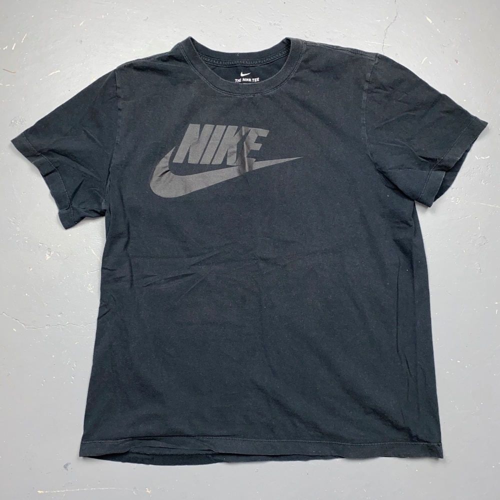 COPY - Nike T-shirt - Picture 1 of 1